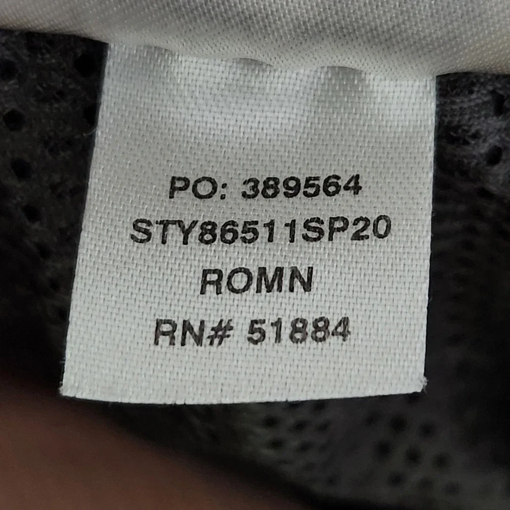 Patagonia Stretch Wavefarer Volley Shorts Mens Medium Melon Striped‎ Swim Trunks